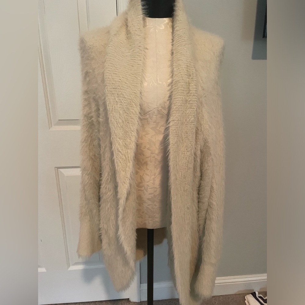BB Dakota eyelash cardigan in a dark cream gray color